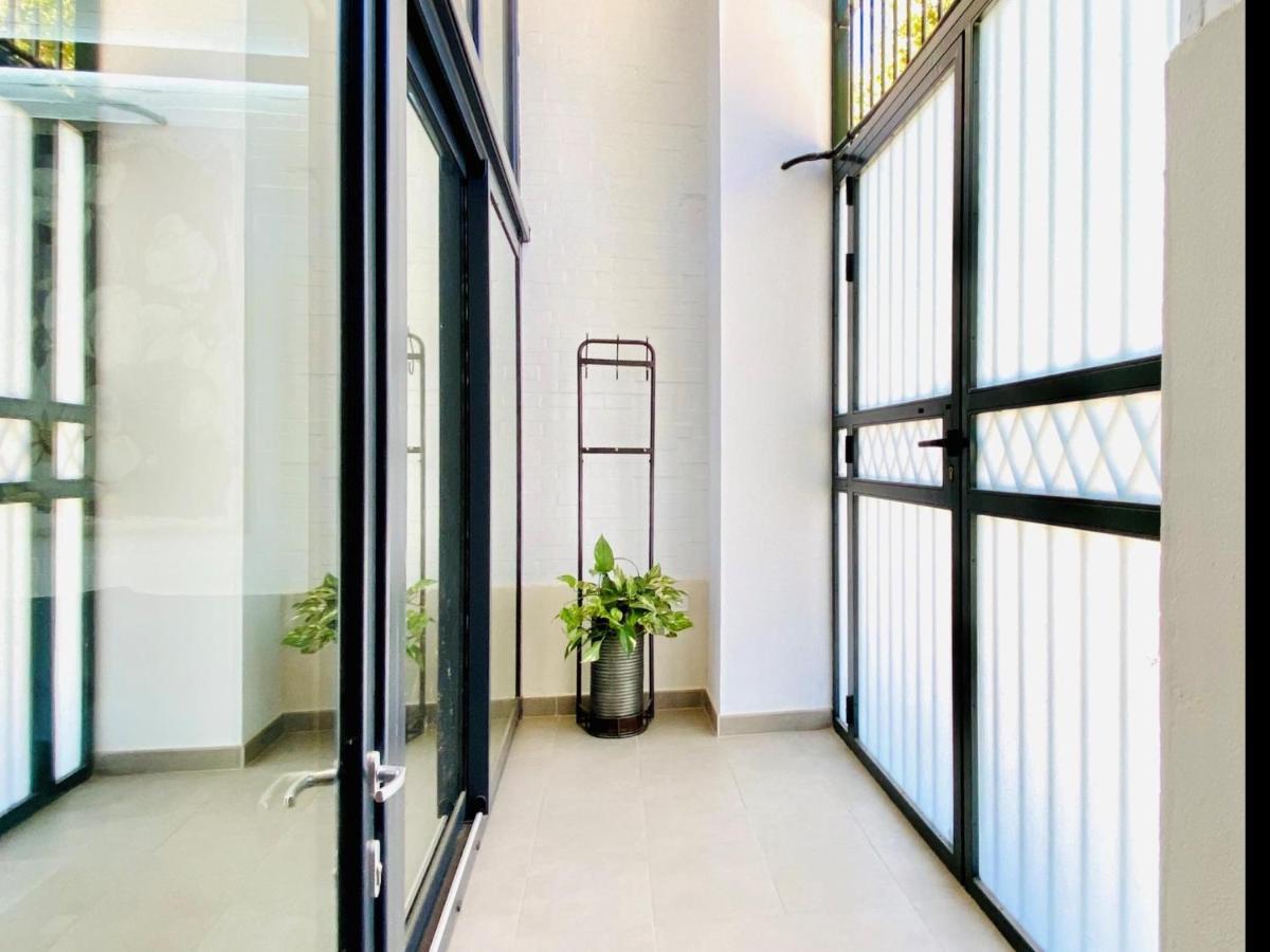Tr1 Parking Incluido Loft Paseo Del Guadalquivir Lägenhet Sevilla Exteriör bild